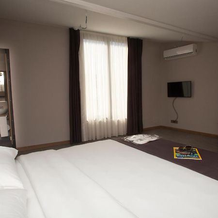 Jurnal Hotel Istanbul Eksteriør bilde